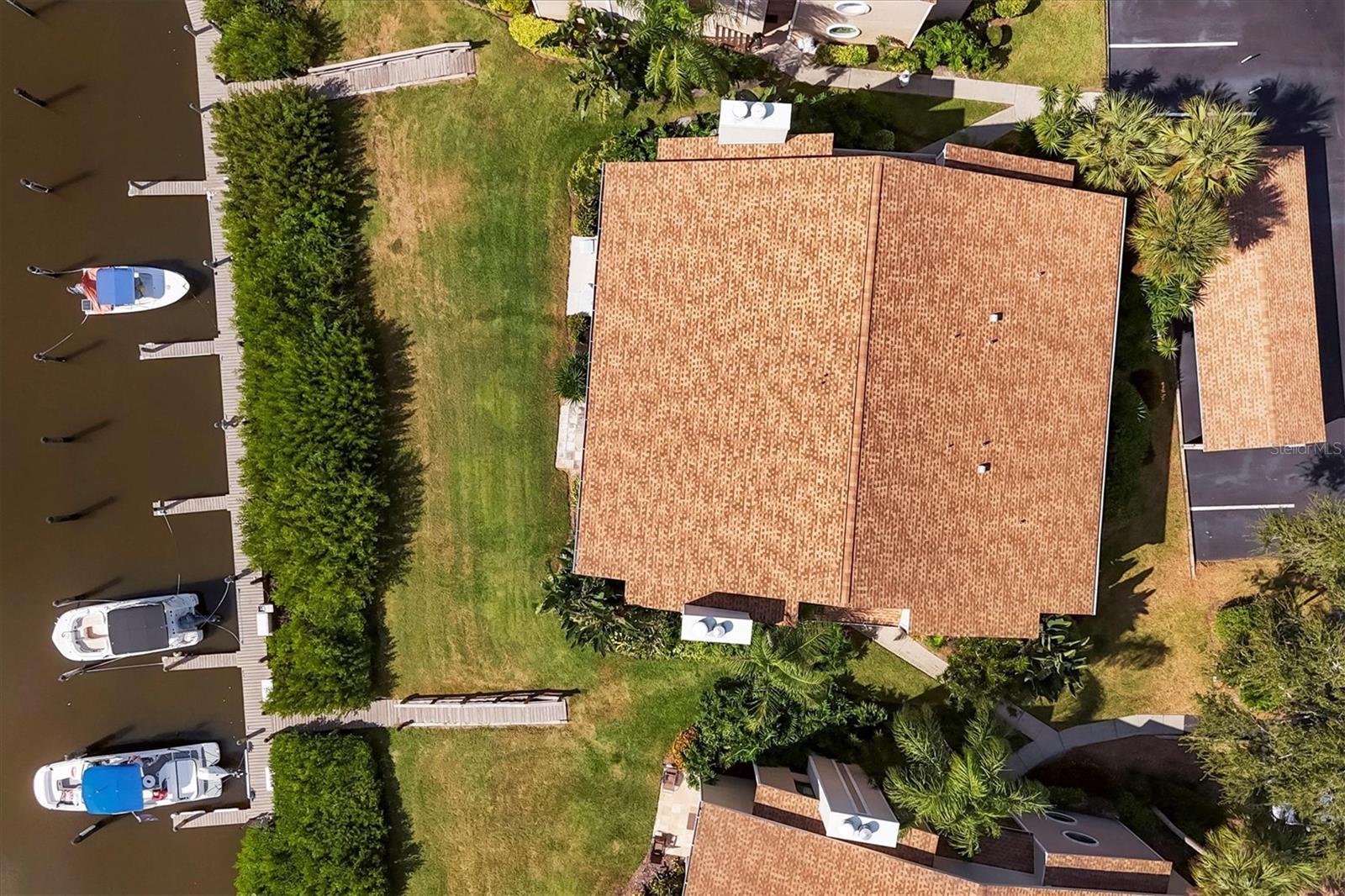 BAY HOLLOW - Residential