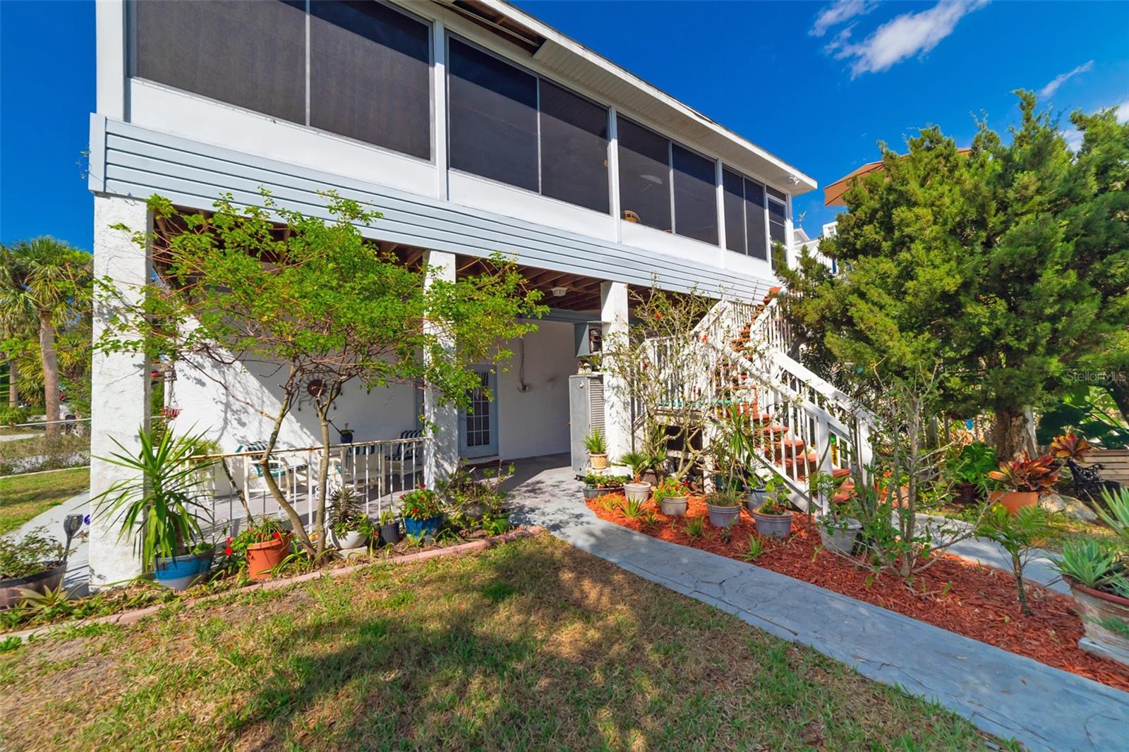 DRIFTWOOD ISLES - Residential