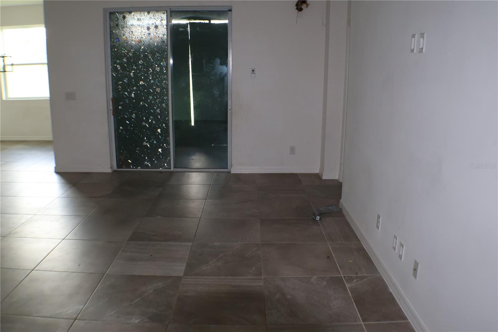 453 IRONSIDE TRAIL DRIVE