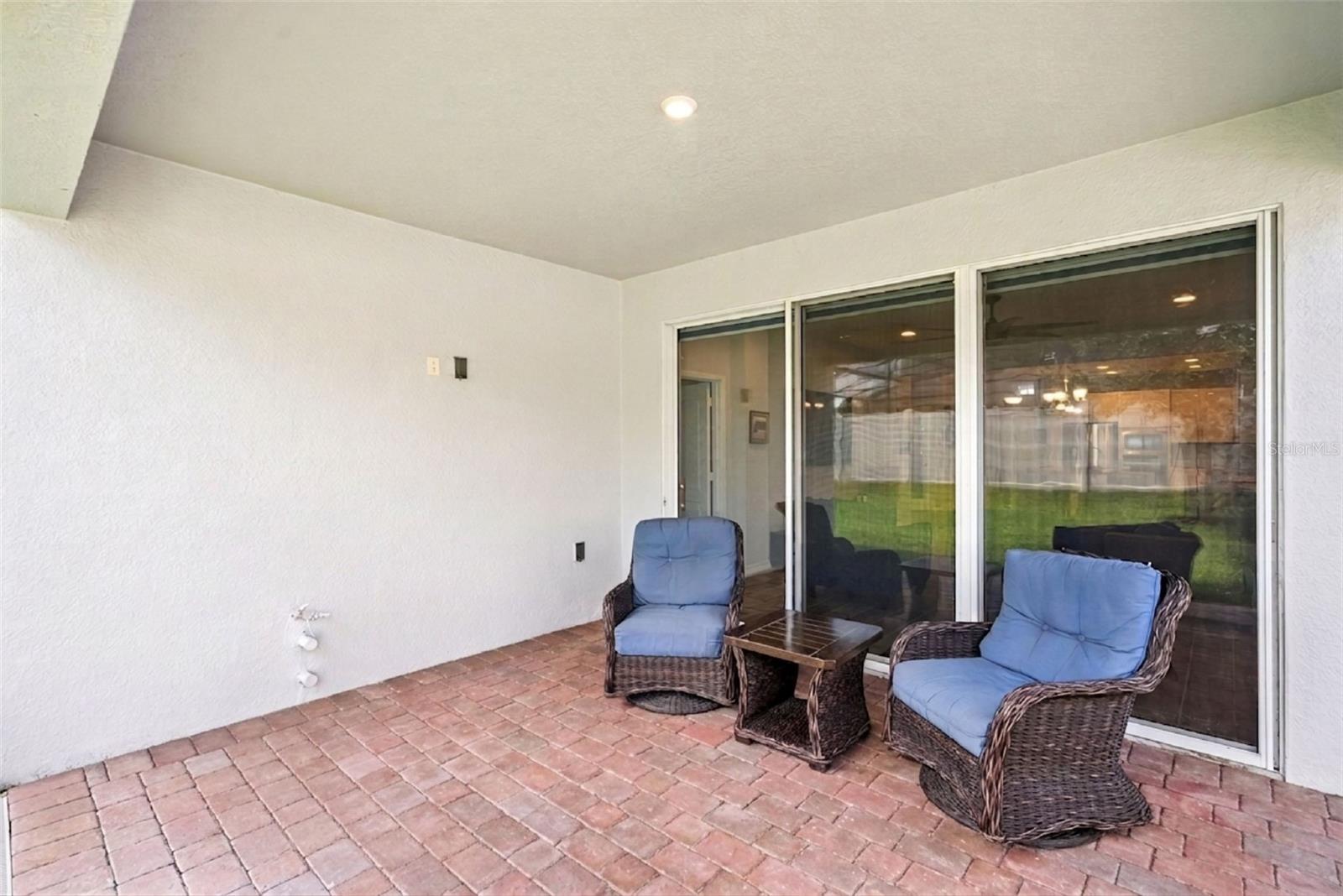 CADENCE PARK - Residential