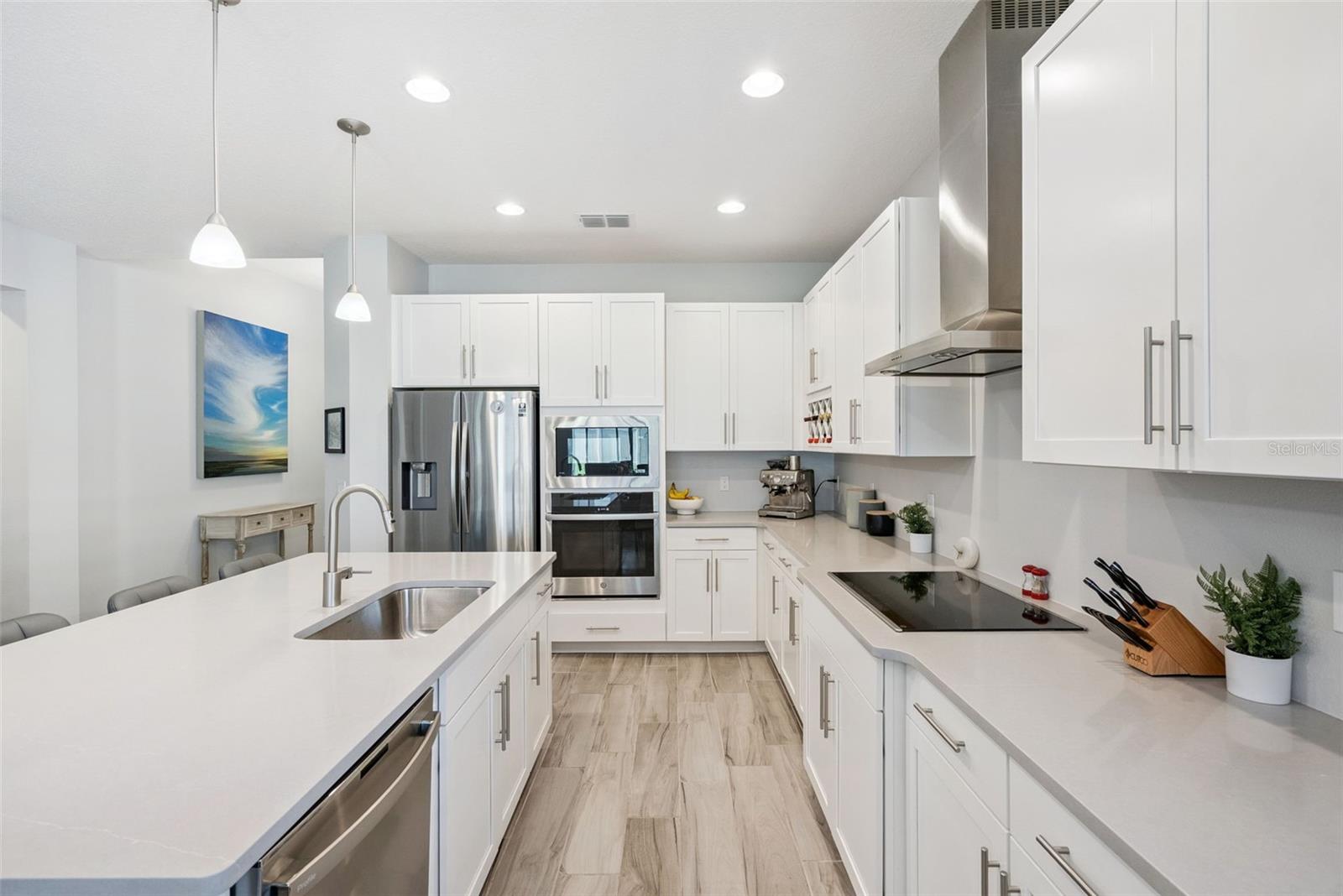CADENCE PARK - Residential