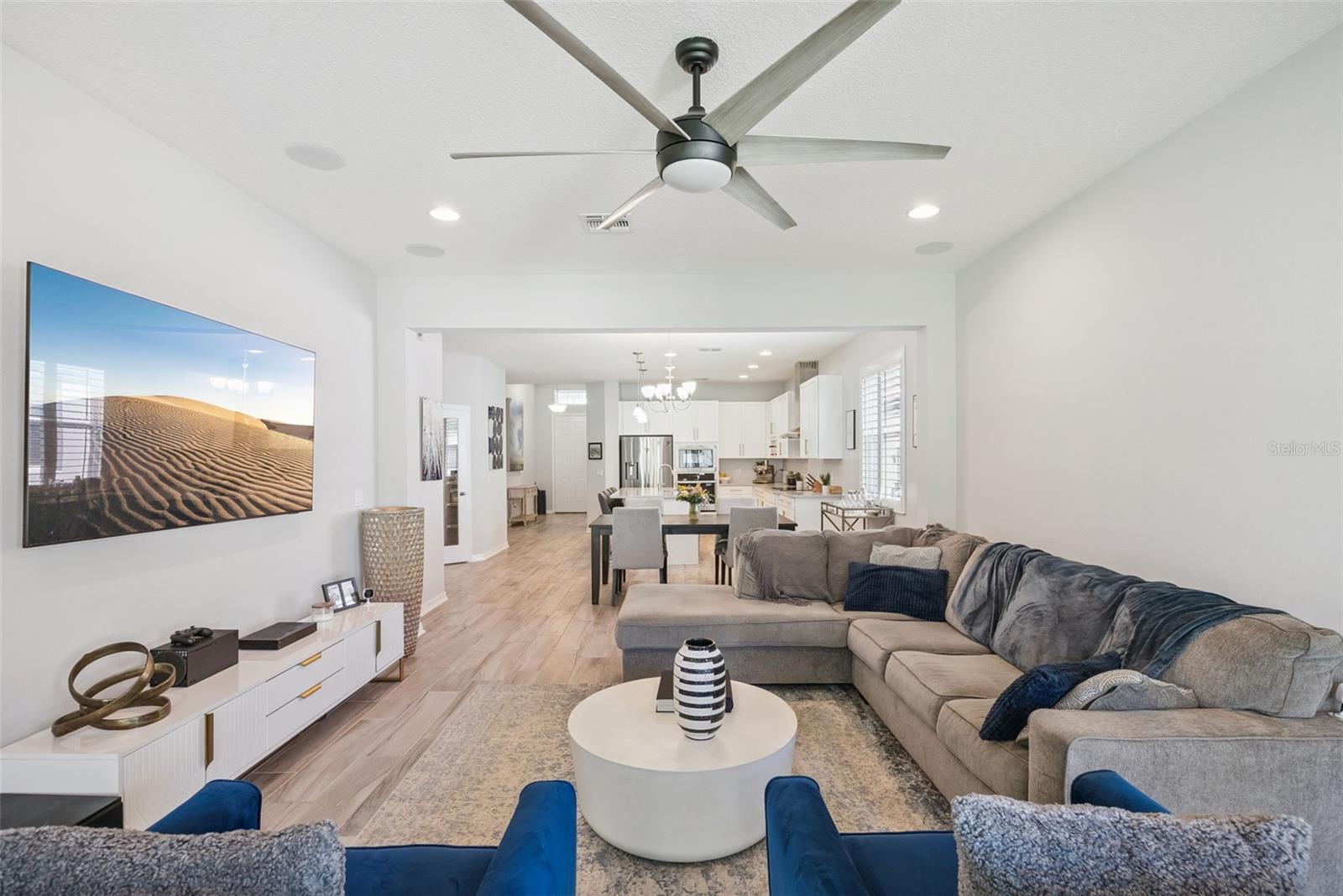 CADENCE PARK - Residential