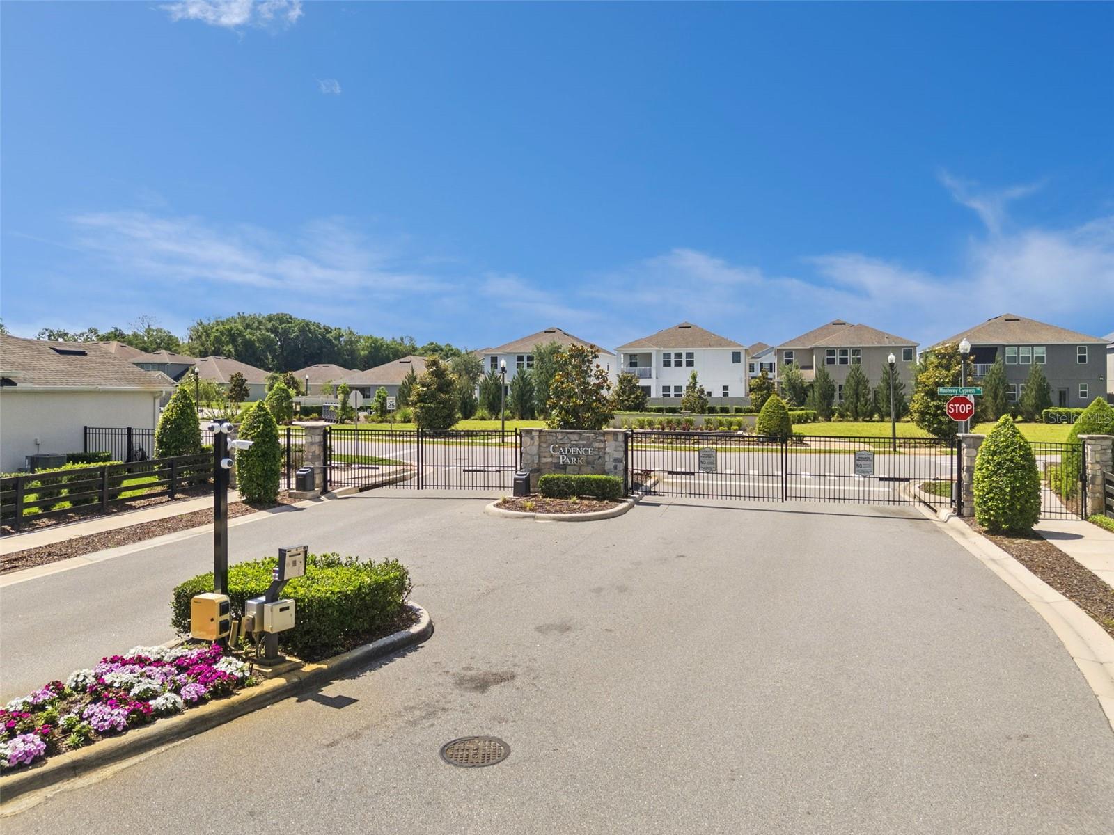 CADENCE PARK - Residential