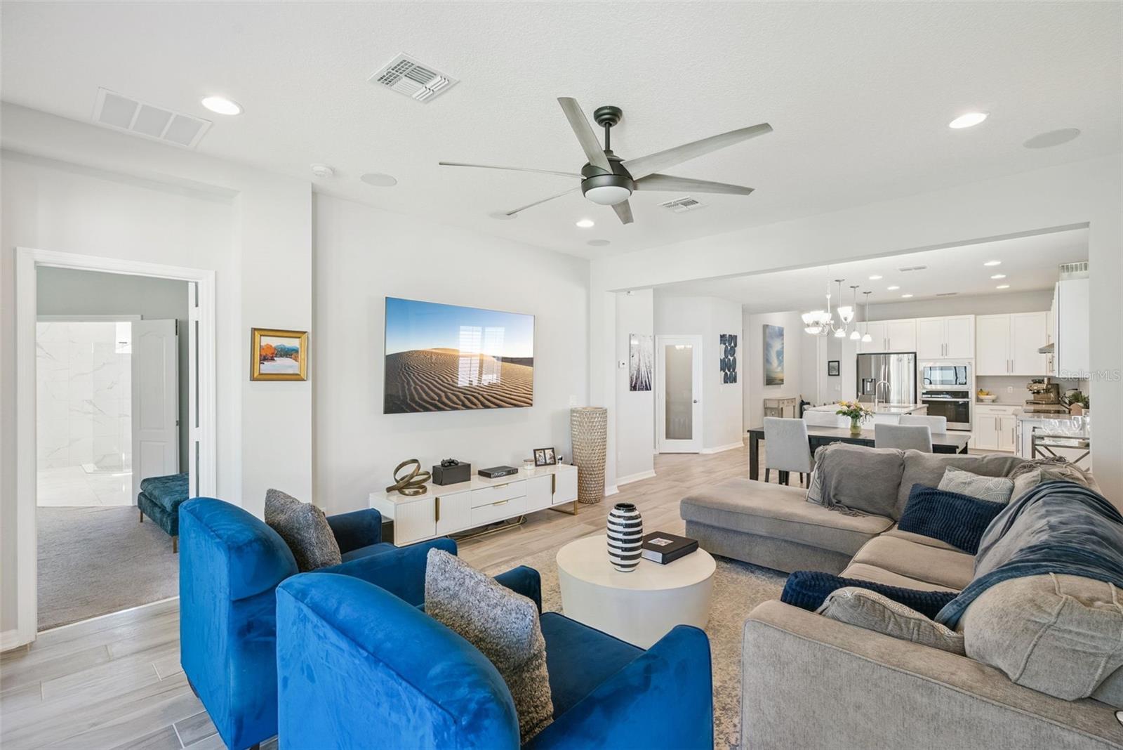 CADENCE PARK - Residential