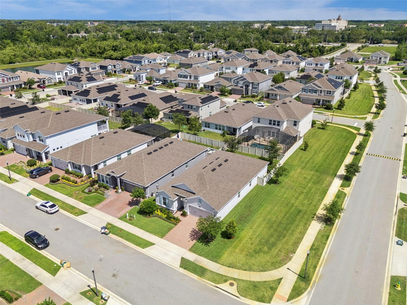 CADENCE PARK - Residential