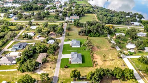 Tiny photo for 17605 Ninth Street, Montverde, FL 34756 (MLS # G5114689)