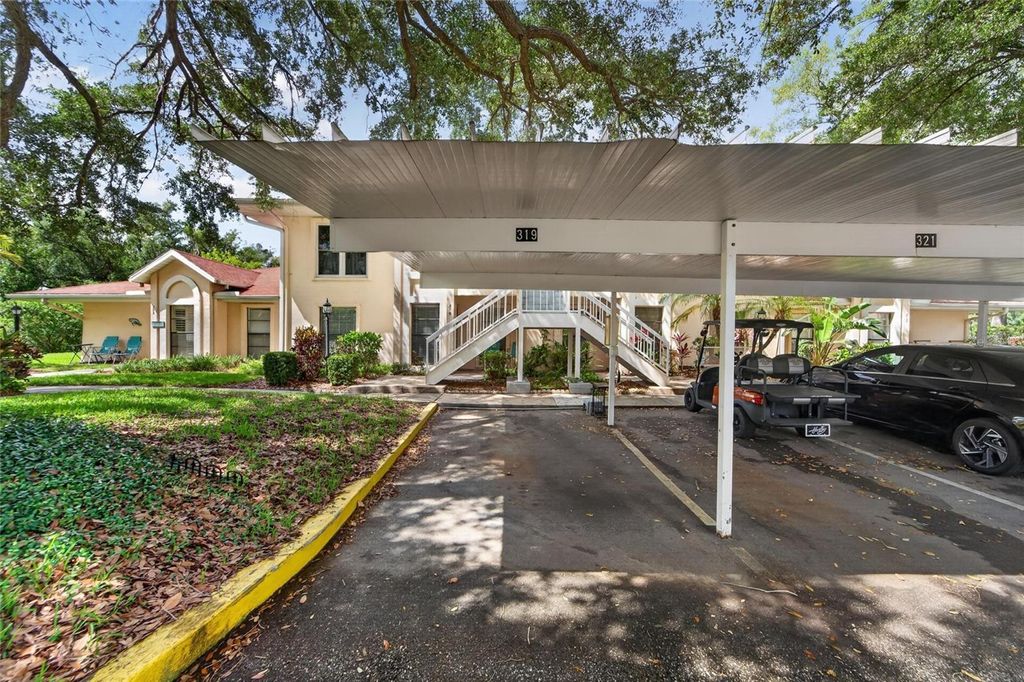 Photo of 319 Knottwood Court #2, Sun City Center, FL 33573 (MLS # TB8511502)