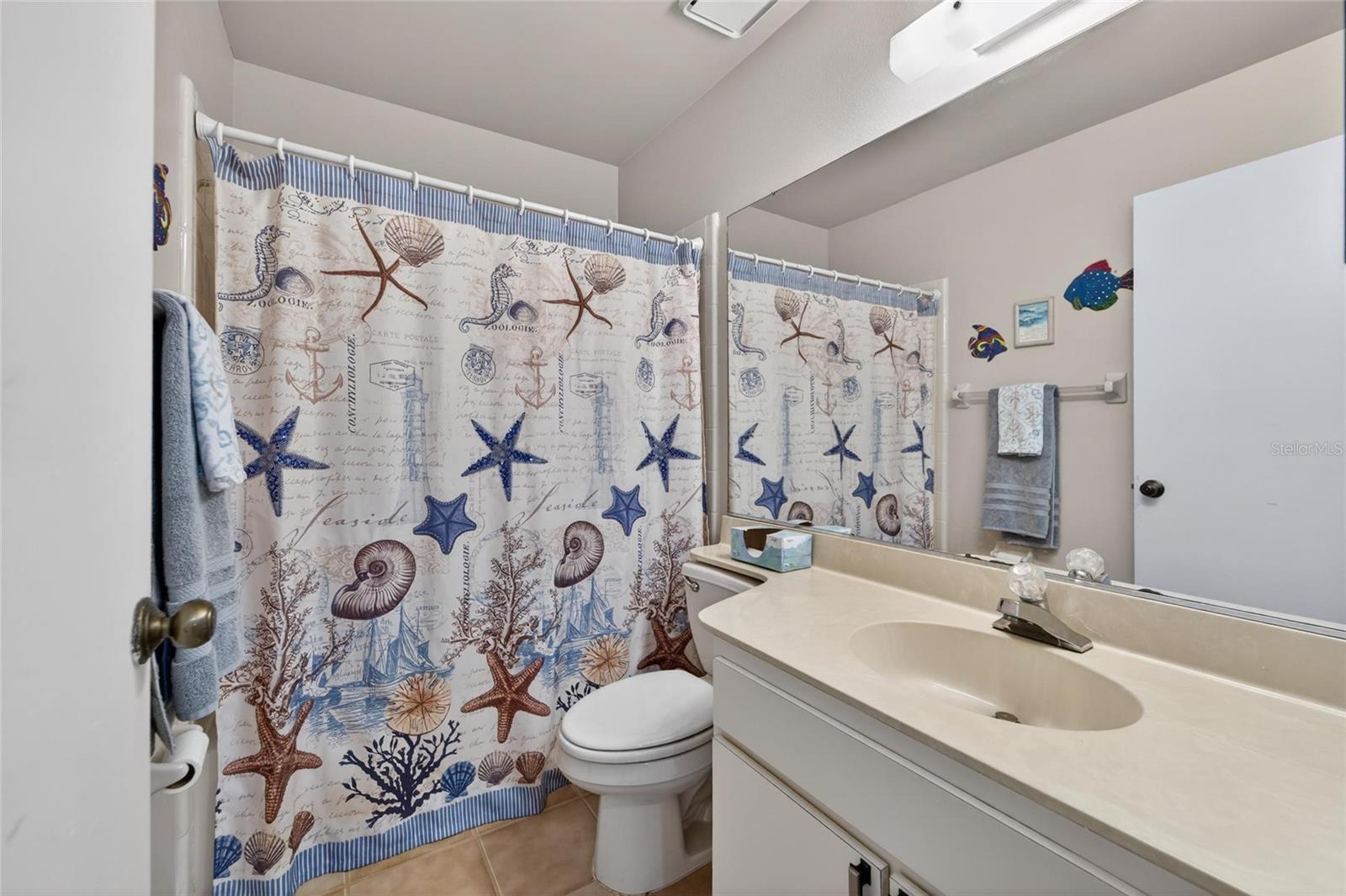 THE KNOLLS OF KINGS POINT II A - Residential