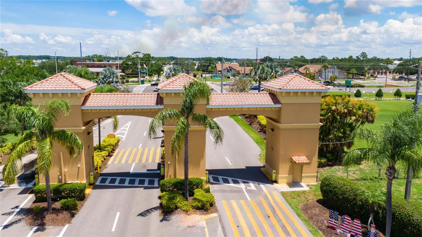THE KNOLLS OF KINGS POINT II A - Residential