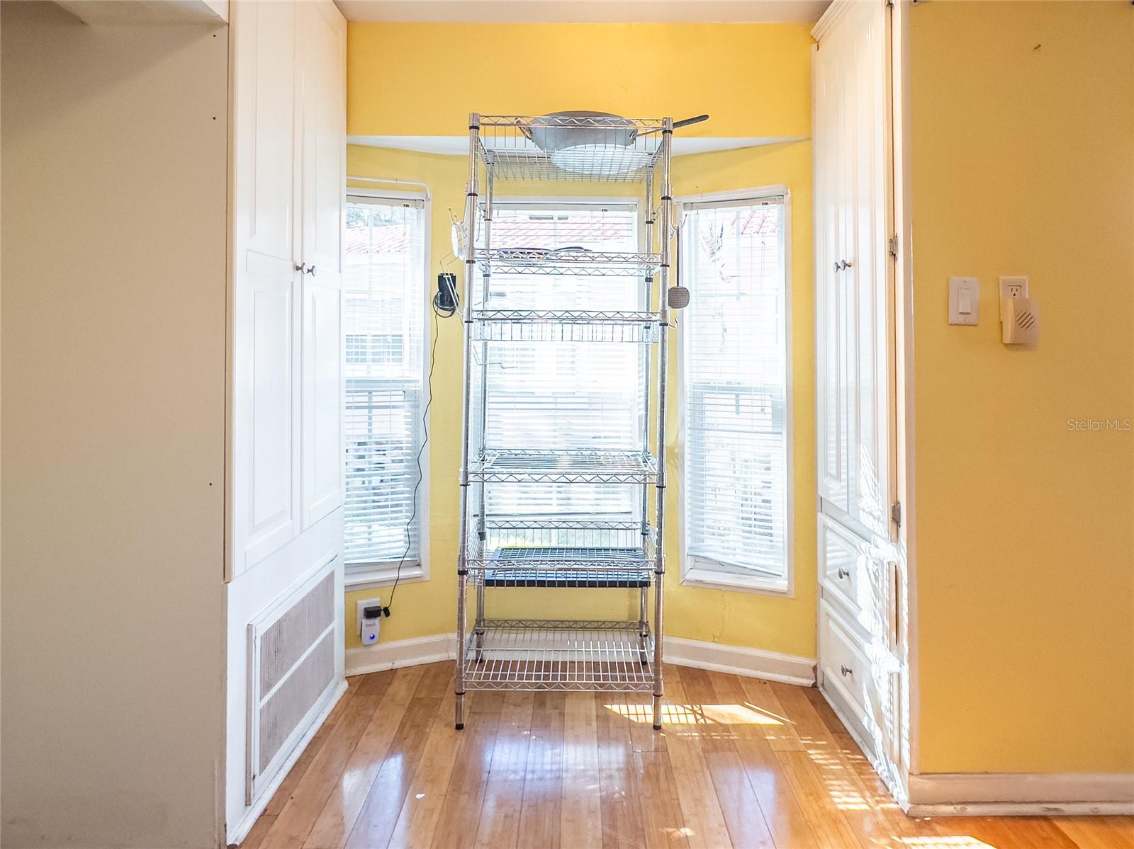 CALIENTE CASITA VILLAGE - Residential