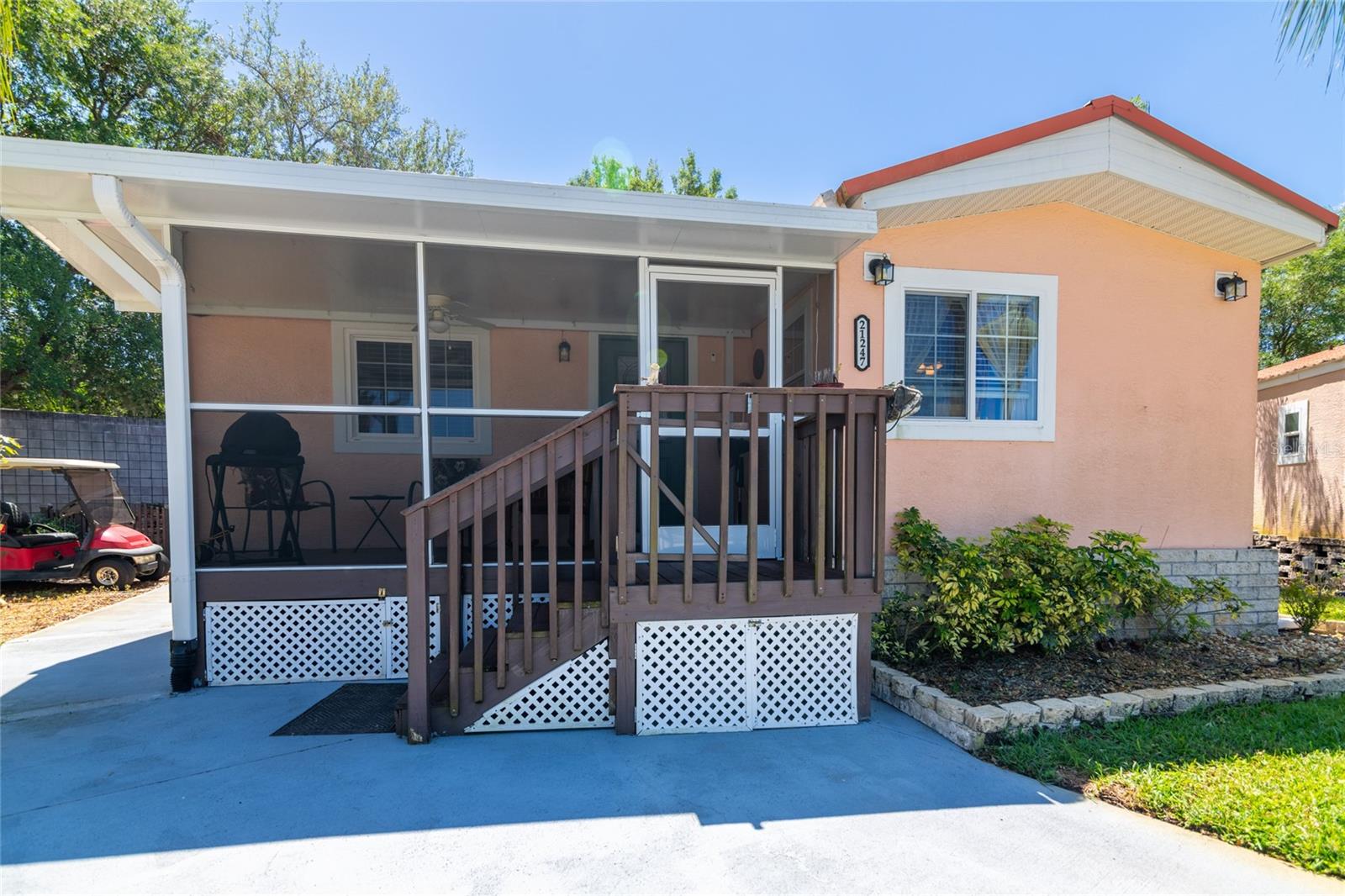 CALIENTE CASITA VILLAGE - Residential