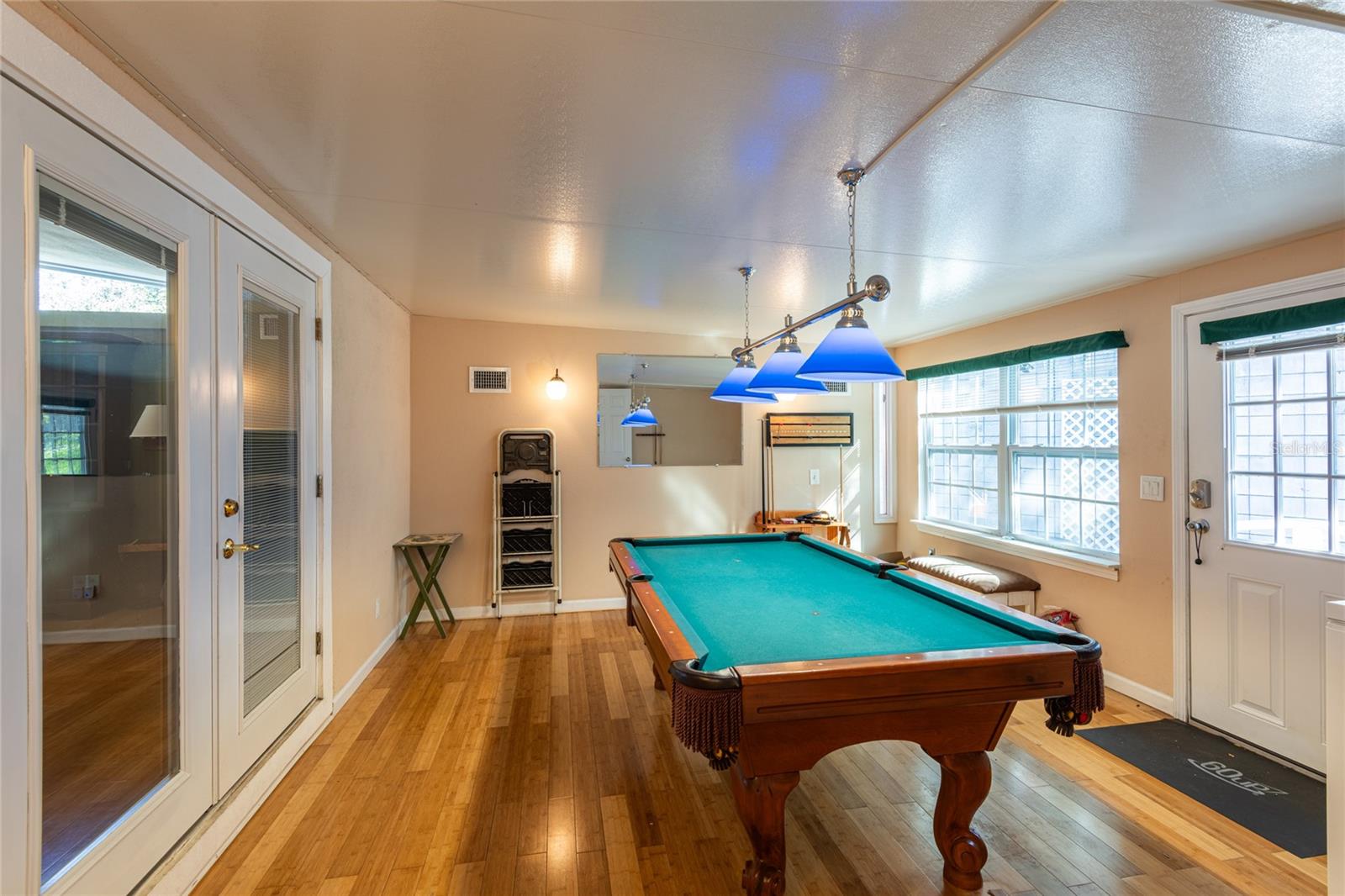 CALIENTE CASITA VILLAGE - Residential