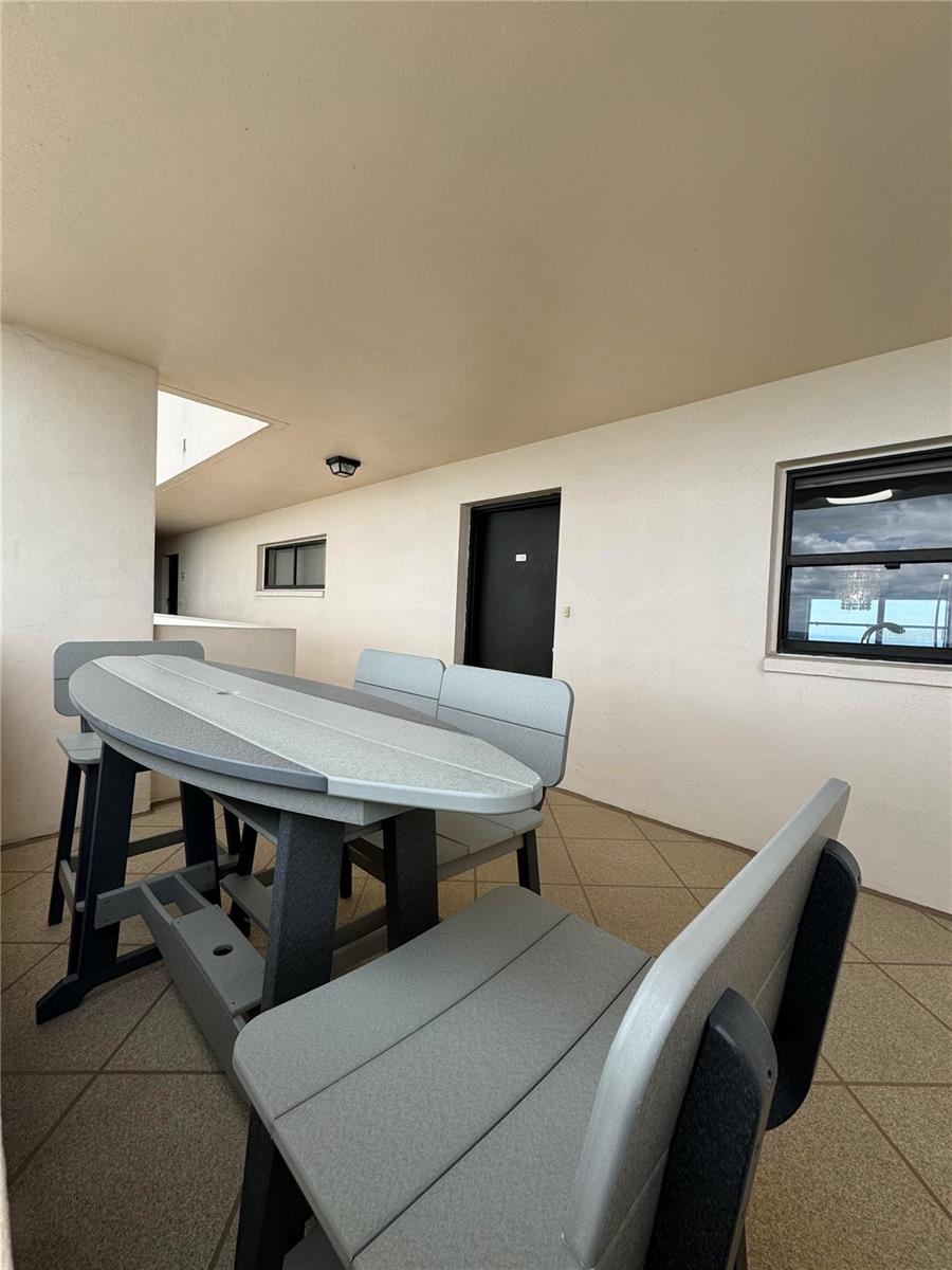 1270 GULF BOULEVARD 1206