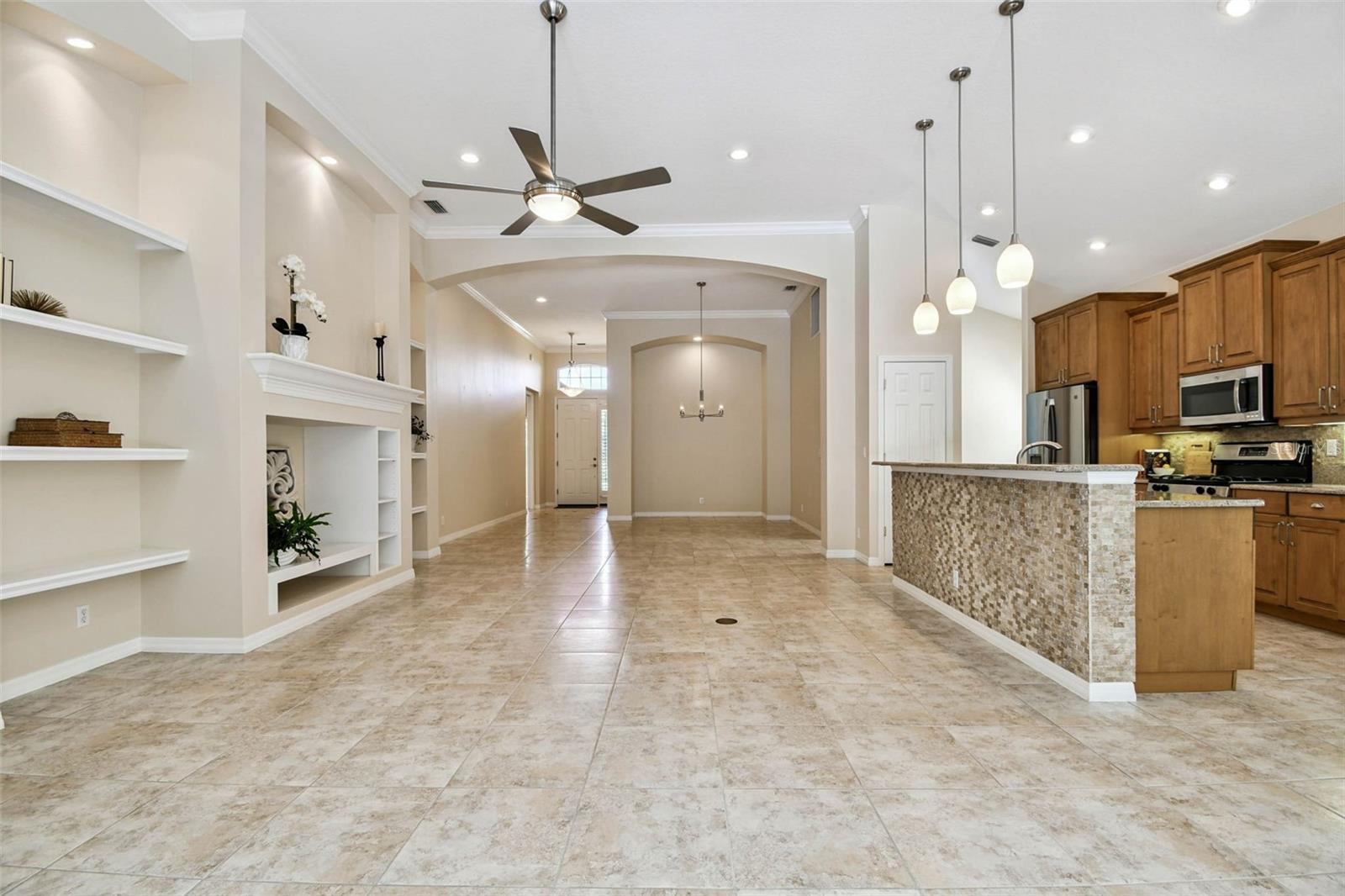 LAKEWOOD RANCH COUNTRY CLUB VILLAGE HH - Residential