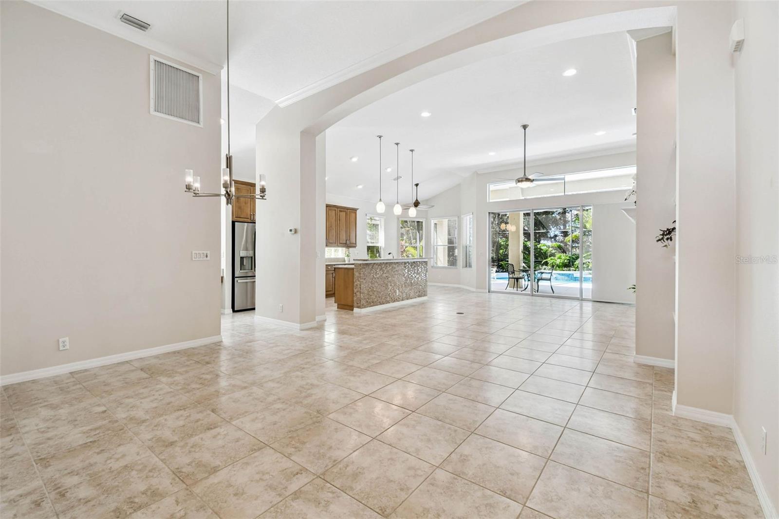 LAKEWOOD RANCH COUNTRY CLUB VILLAGE HH - Residential
