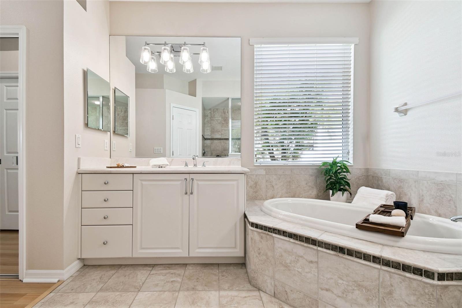 LAKEWOOD RANCH COUNTRY CLUB VILLAGE HH - Residential