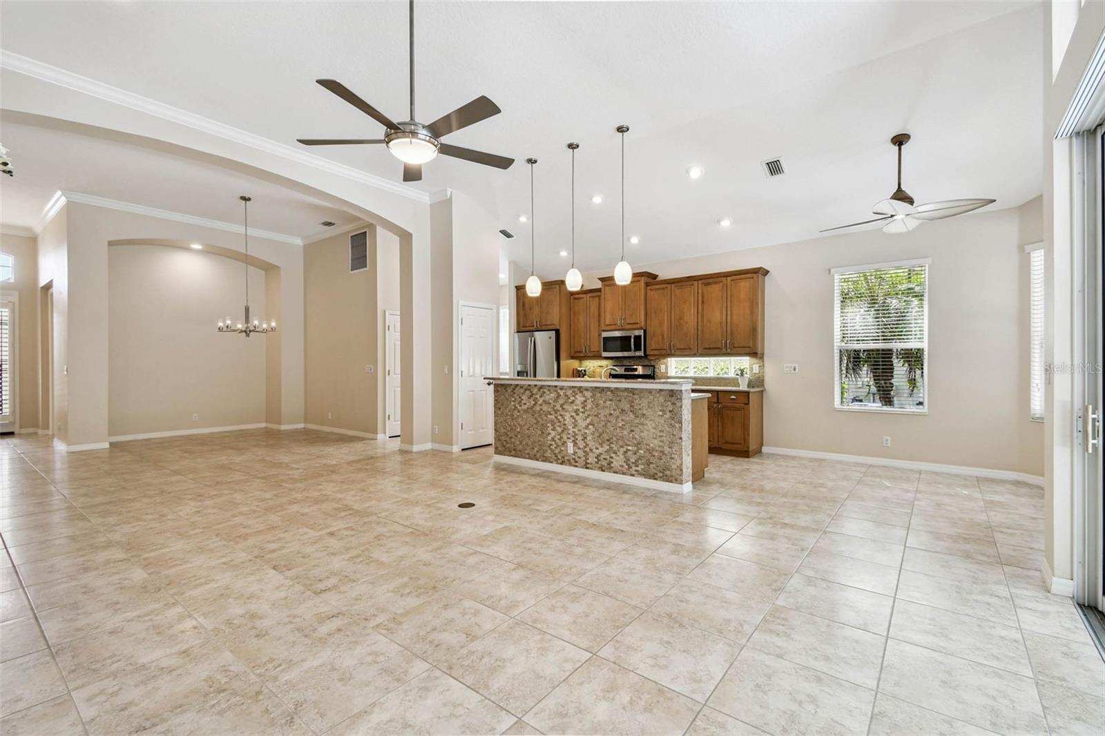 LAKEWOOD RANCH COUNTRY CLUB VILLAGE HH - Residential