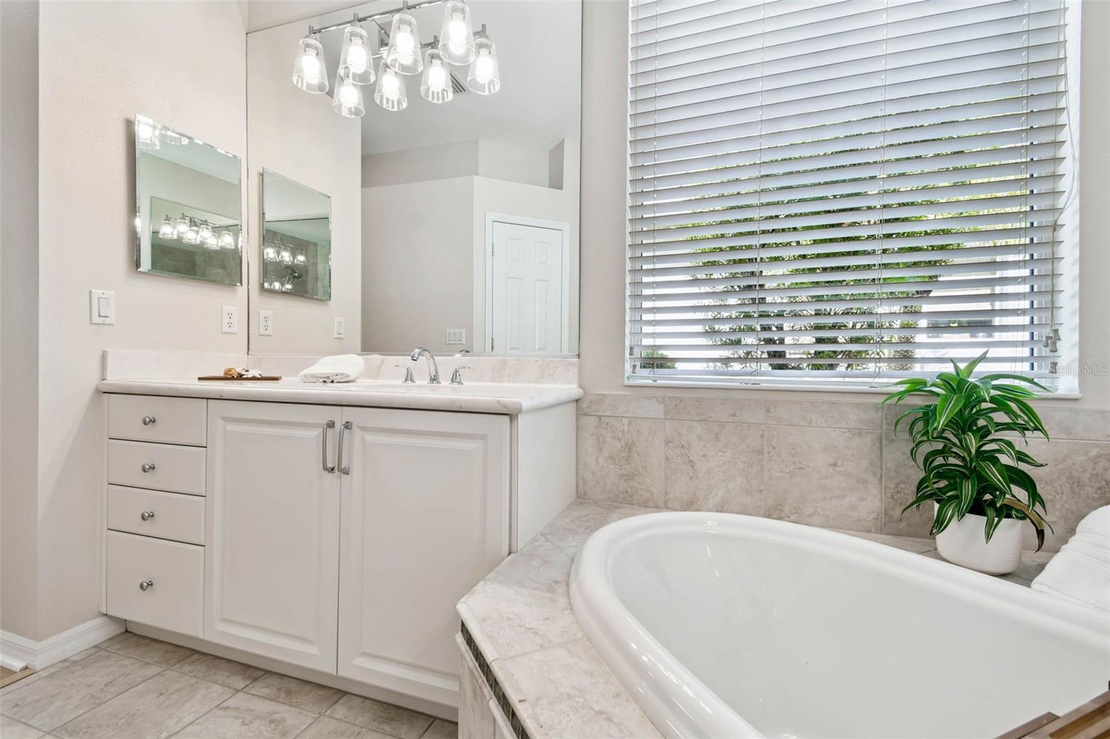 LAKEWOOD RANCH COUNTRY CLUB VILLAGE HH - Residential