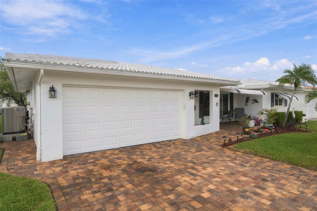 Photo of 3659 100th Terrace N #4, Pinellas Park, FL 33782 (MLS # TB8551303)