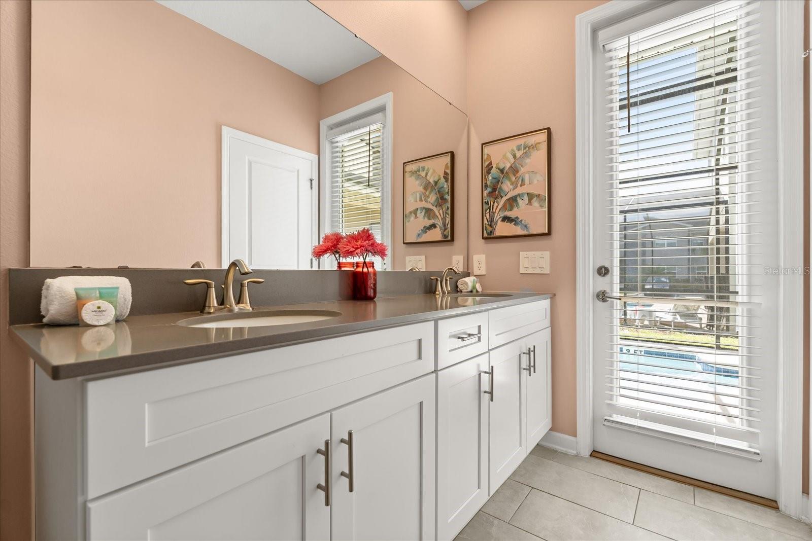 COVE AT STOREY LAKE 5 - Residential