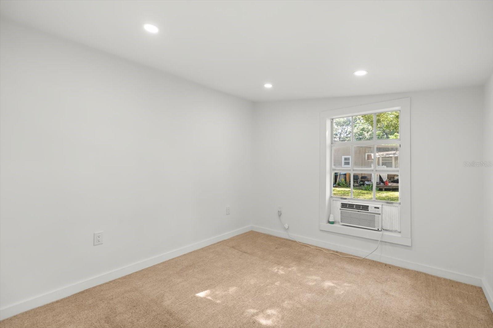 EUSTIS PARK SUB - Residential