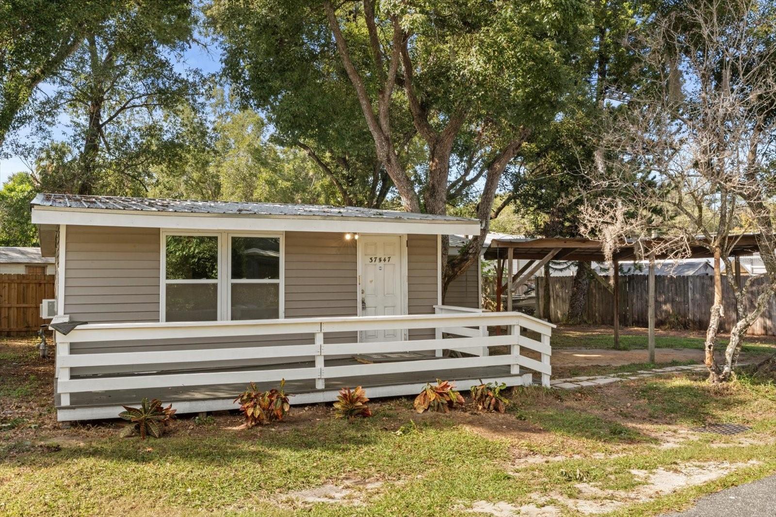 EUSTIS PARK SUB - Residential