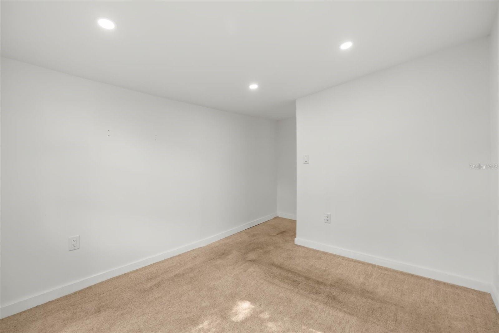 EUSTIS PARK SUB - Residential