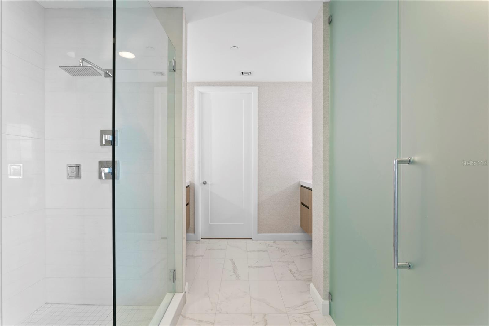 AQUATICA CONDO - Residential