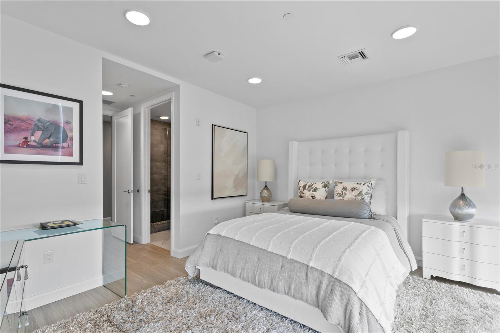 AQUATICA CONDO - Residential