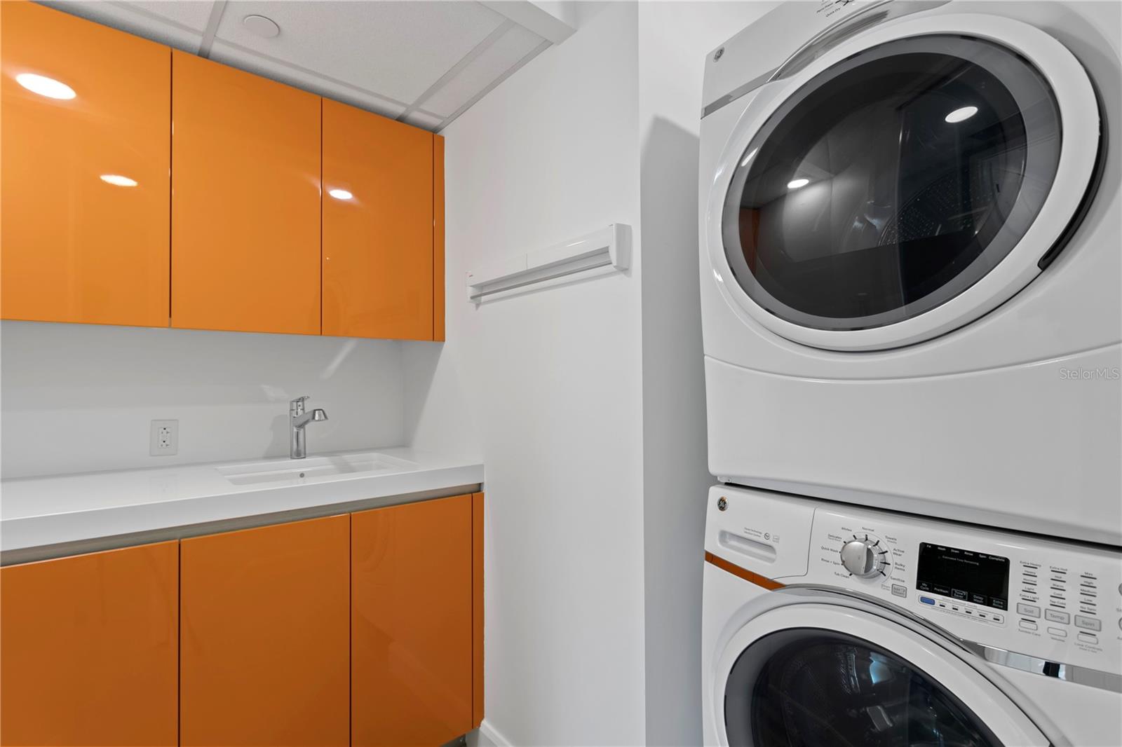 AQUATICA CONDO - Residential