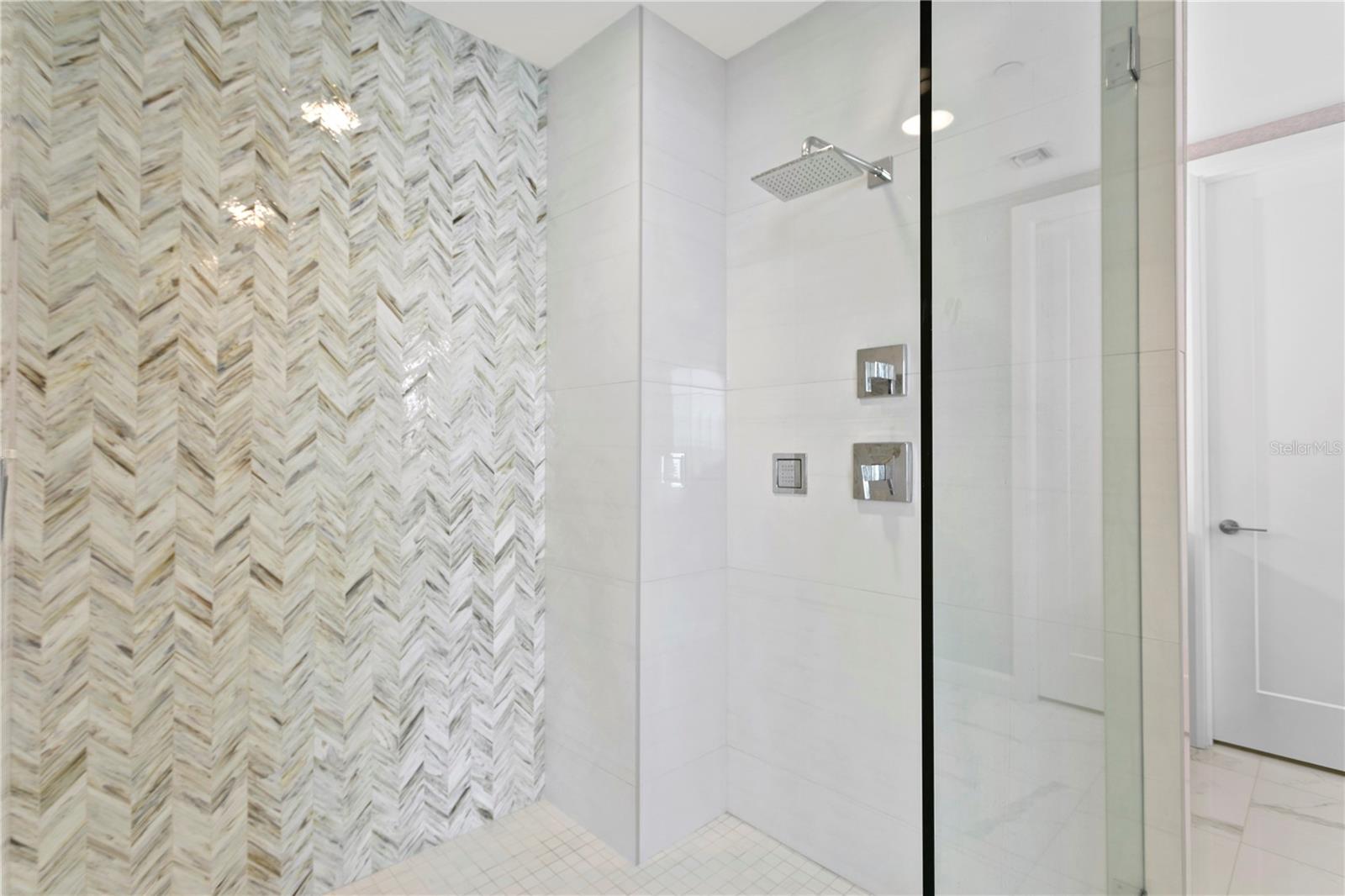 AQUATICA CONDO - Residential