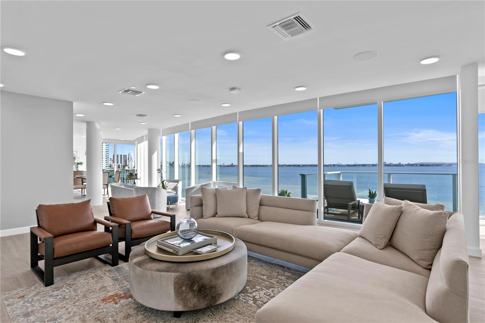 AQUATICA CONDO - Residential