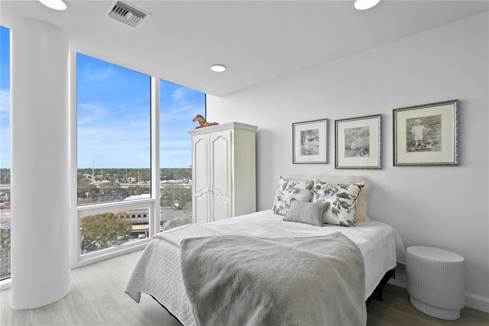 AQUATICA CONDO - Residential