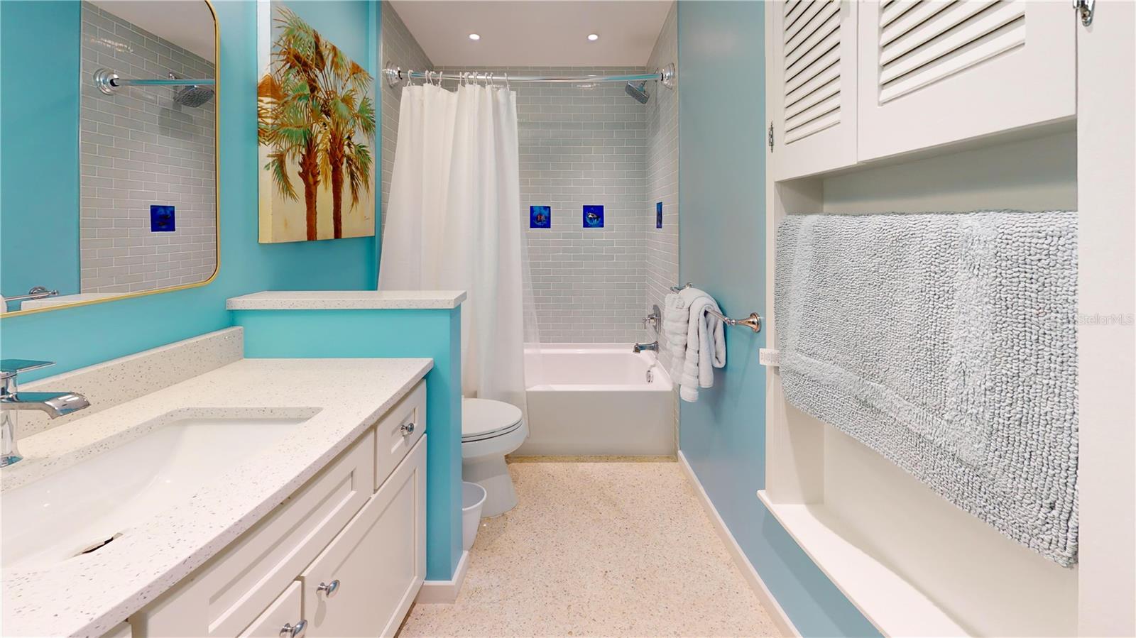SPANISH MAIN YACHT CLUB CONDO - Residential