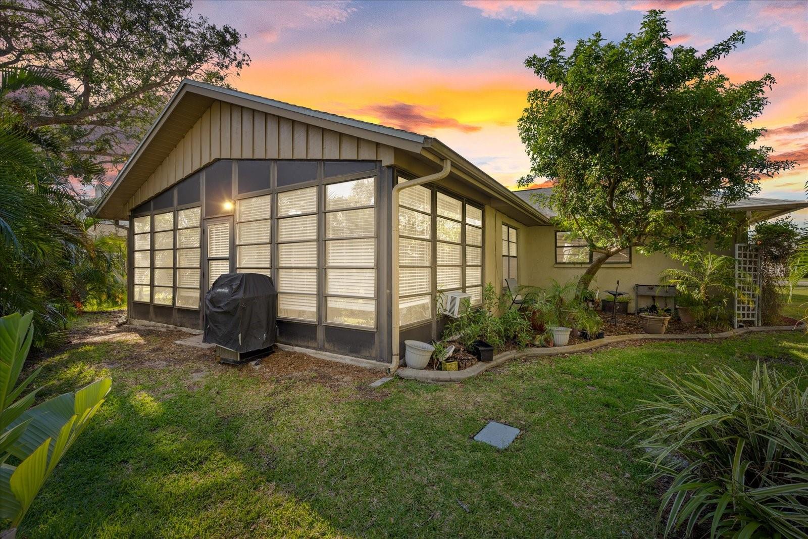 GULF HARBORS WOODLANDS - Residential
