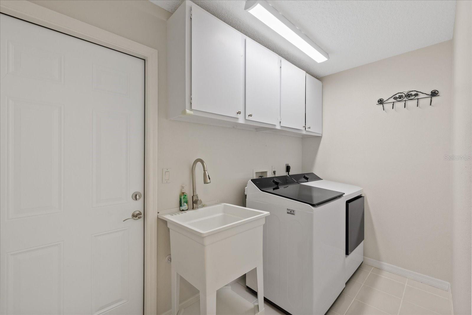 GULF HARBORS WOODLANDS - Residential