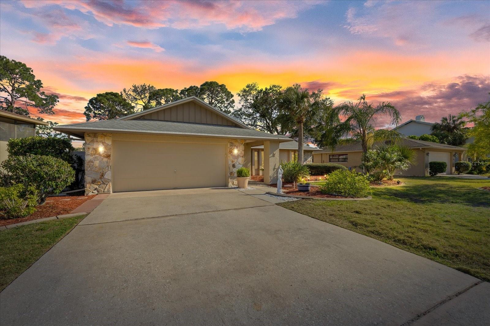 GULF HARBORS WOODLANDS - Residential