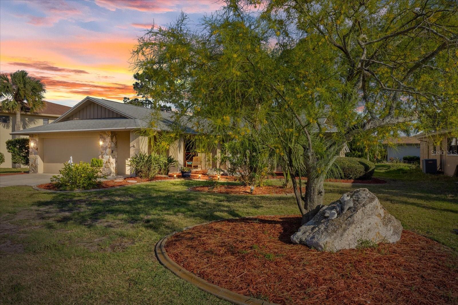 GULF HARBORS WOODLANDS - Residential