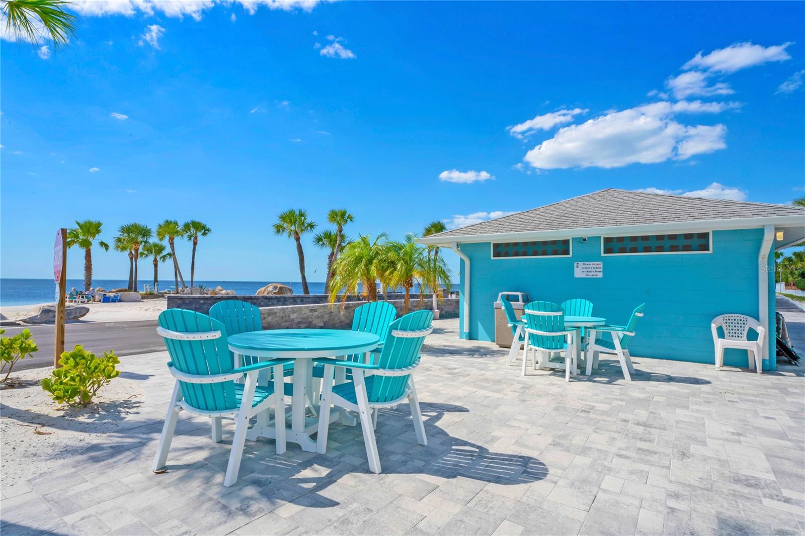 GULF HARBORS WOODLANDS - Residential