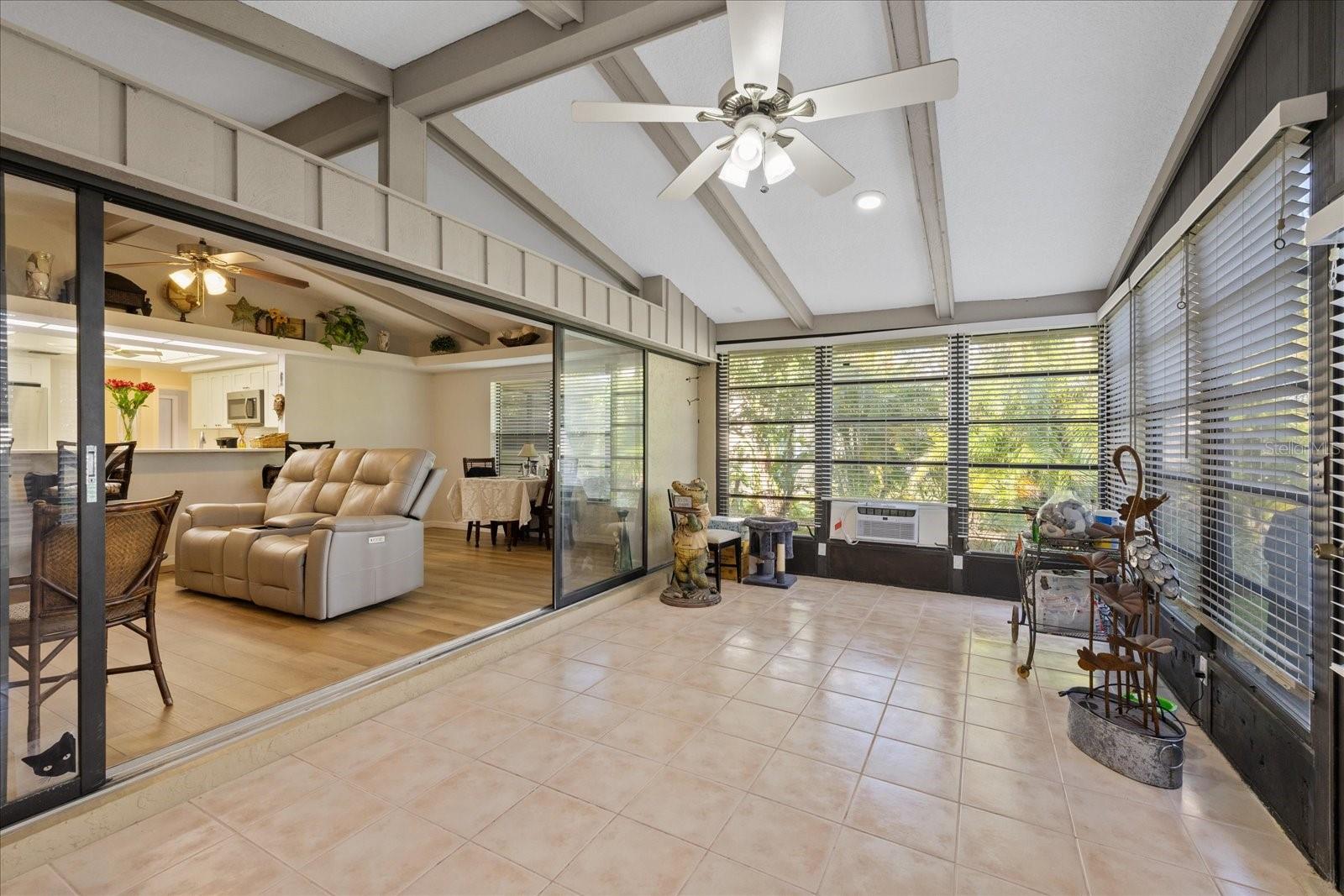 GULF HARBORS WOODLANDS - Residential