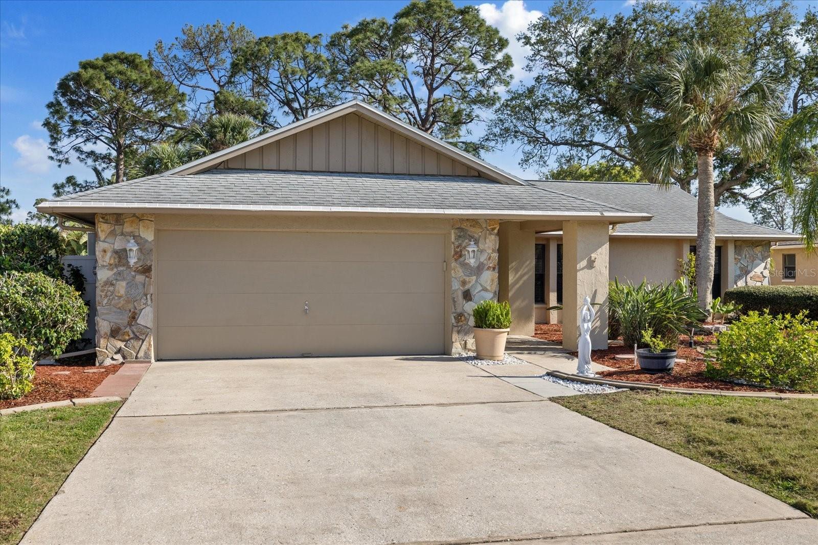 GULF HARBORS WOODLANDS - Residential