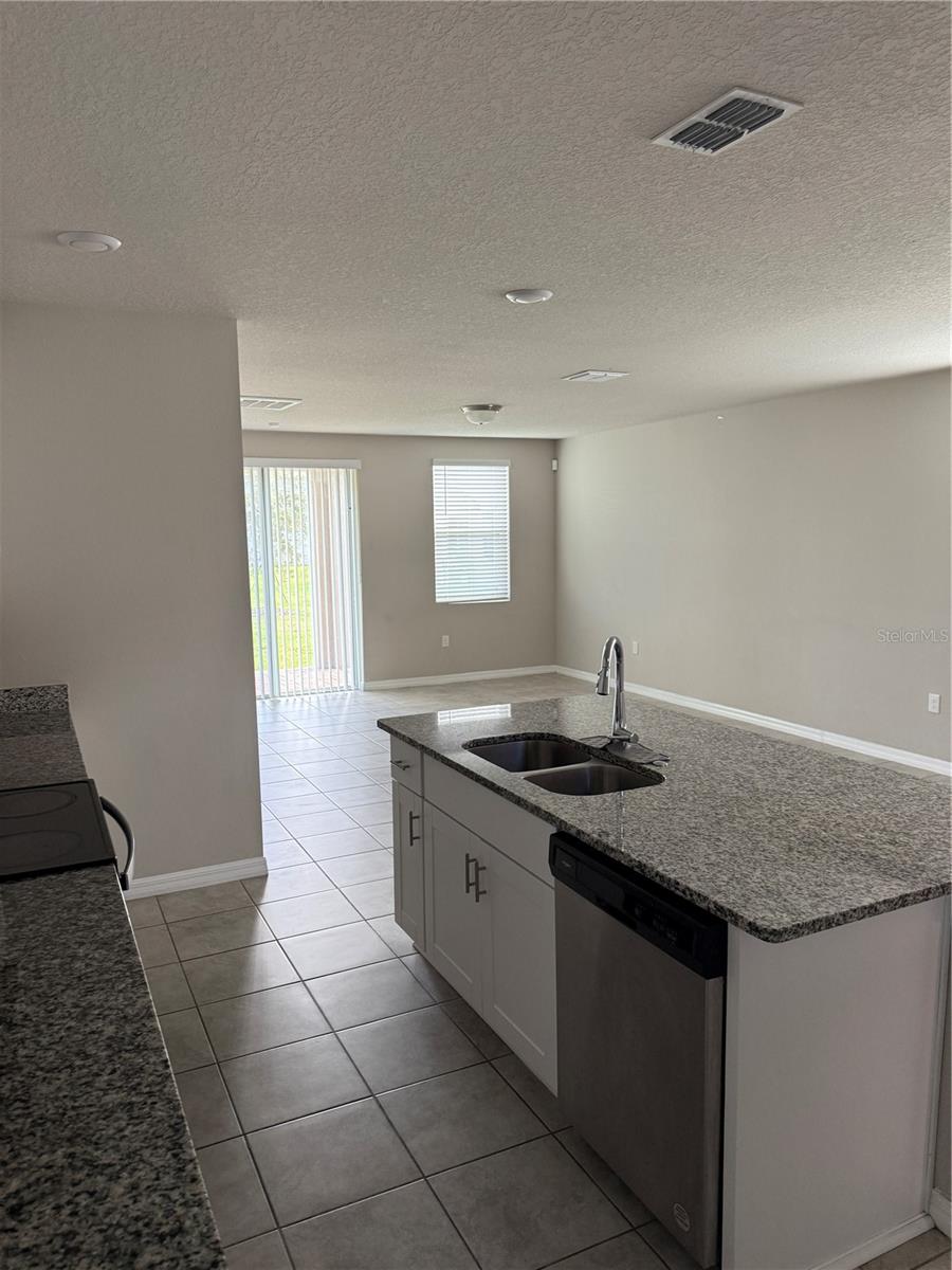 SILVER SPGS - Residential Lease