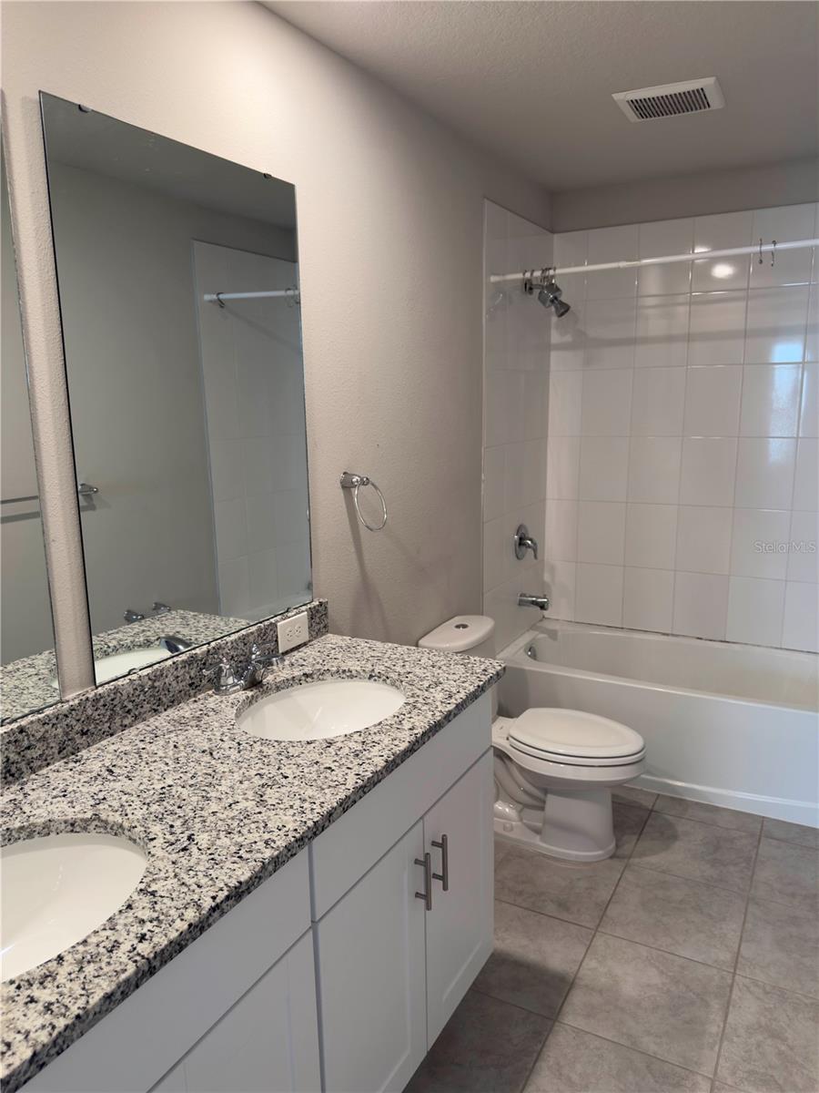SILVER SPGS - Residential Lease