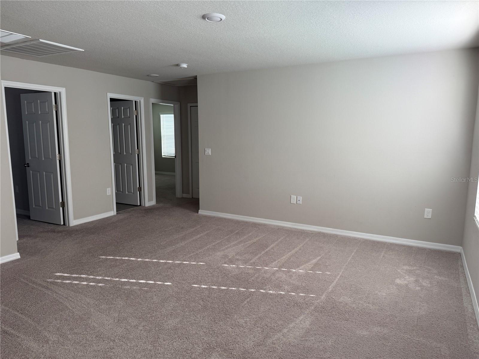 SILVER SPGS - Residential Lease