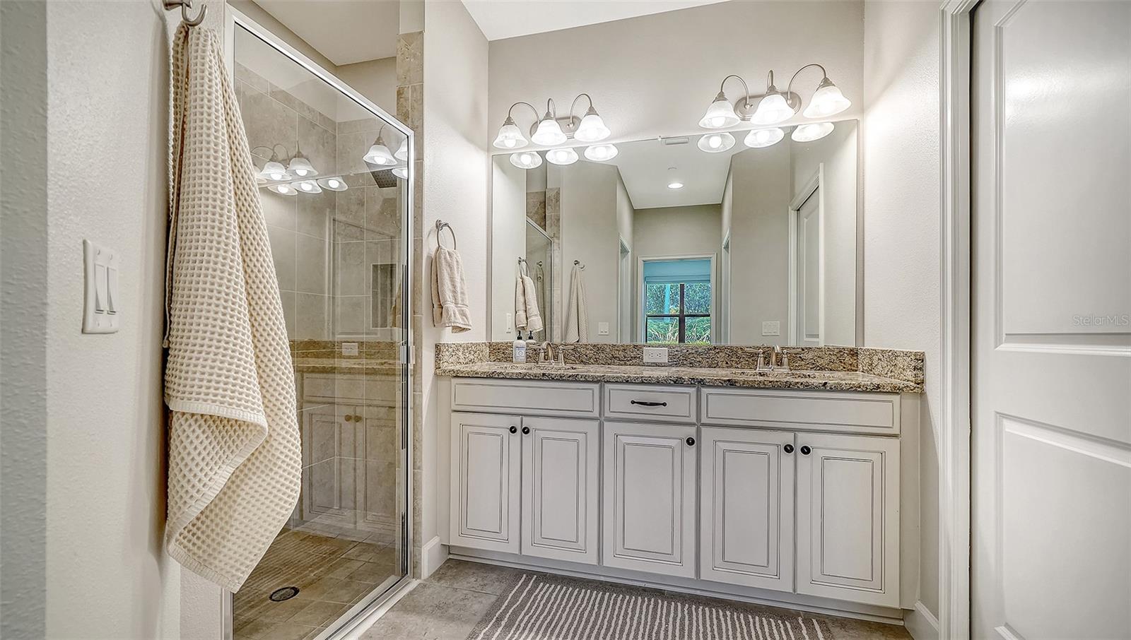 BACCIANO I AT ESPLANADE LAKEWOOD RANCH 5 - Residential Lease