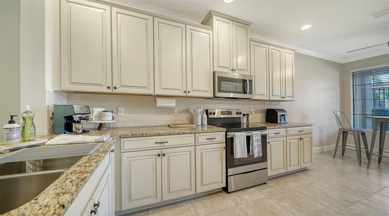 BACCIANO I AT ESPLANADE LAKEWOOD RANCH 5 - Residential Lease