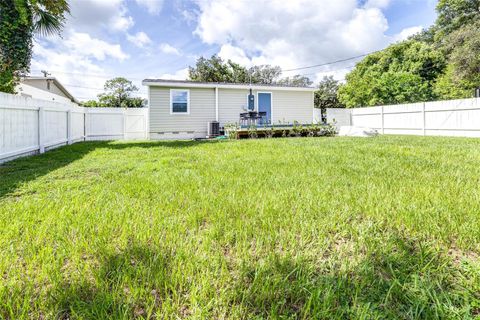 A home in TAMPA