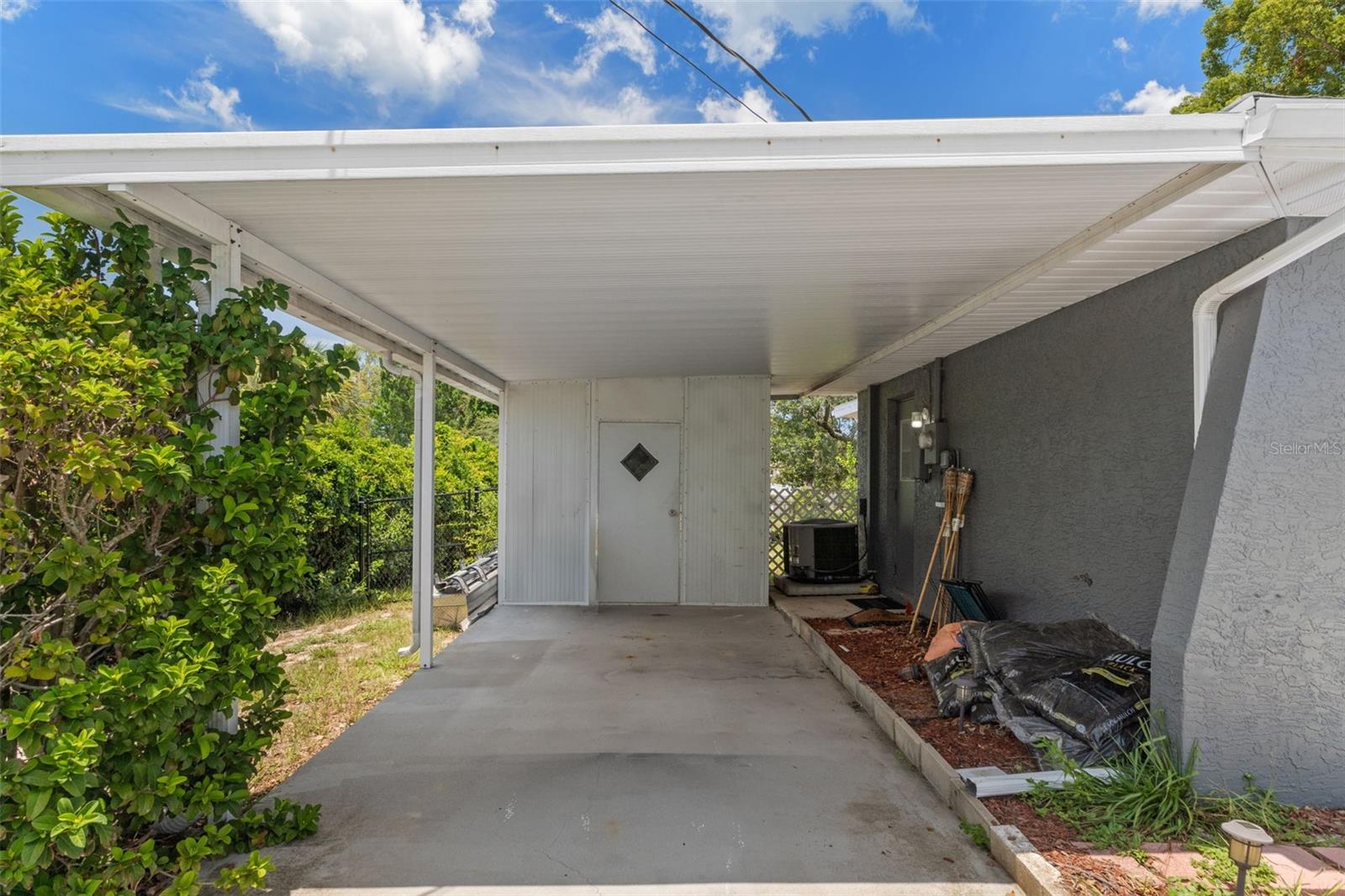 6480 INDIAN ROCK COURT
