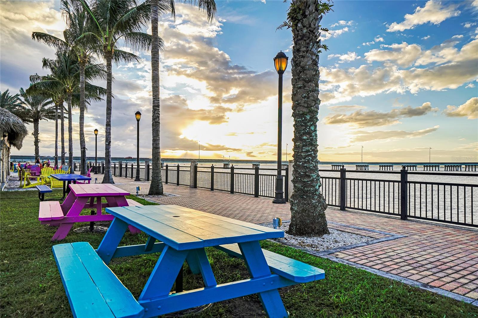 HERITAGE LANDING GOLF & COUNTRY CLUB - Residential