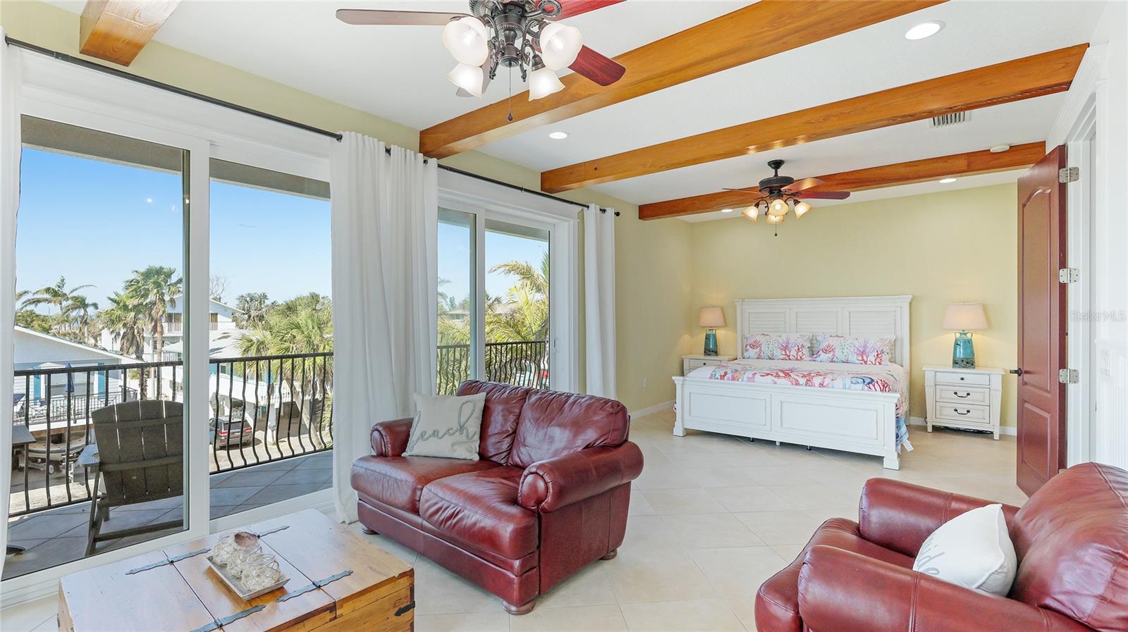 VILLAS ON FOURTH AVE - Residential